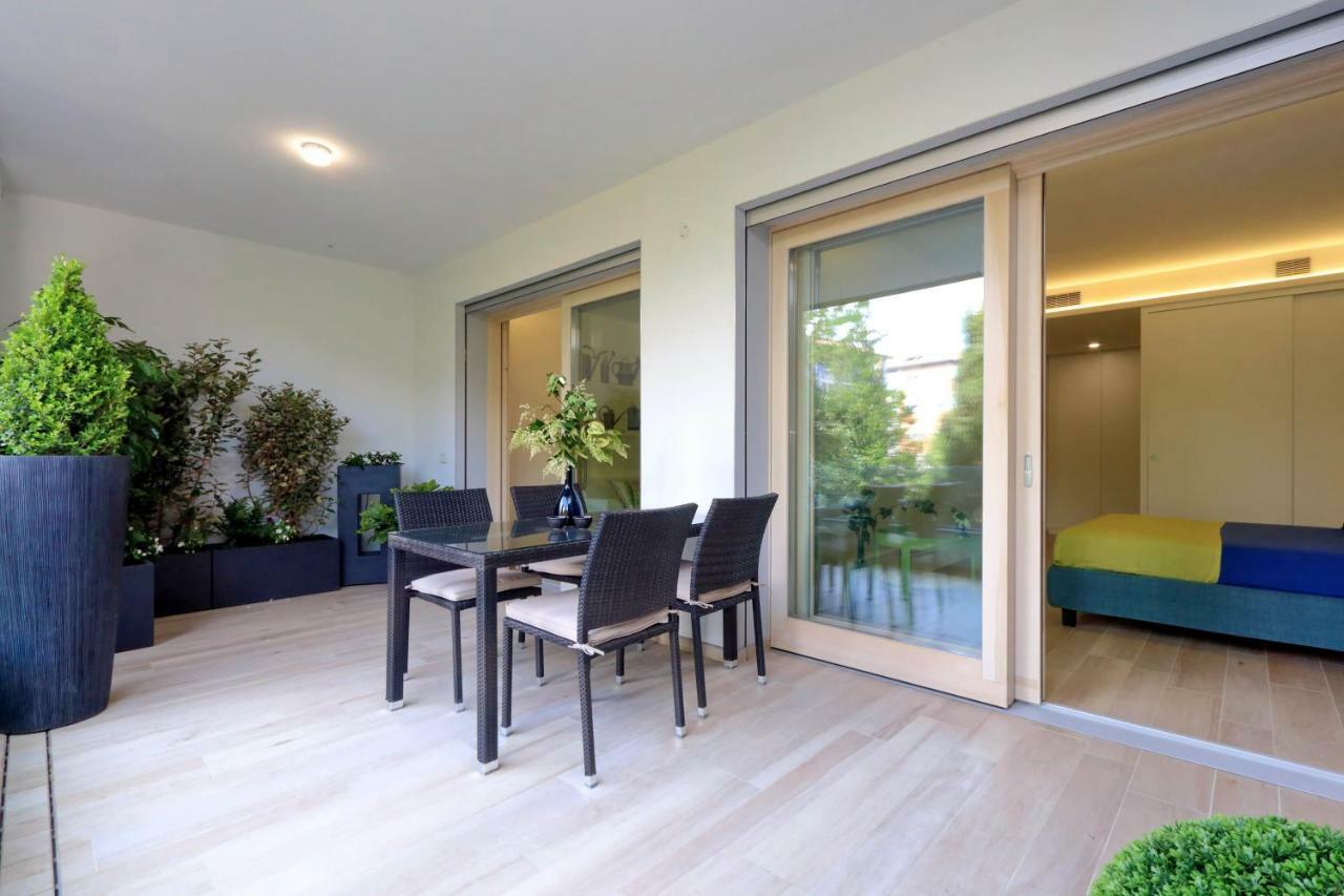Green Terraced Apartment. 3 Stops From Colosseum Екстер'єр фото